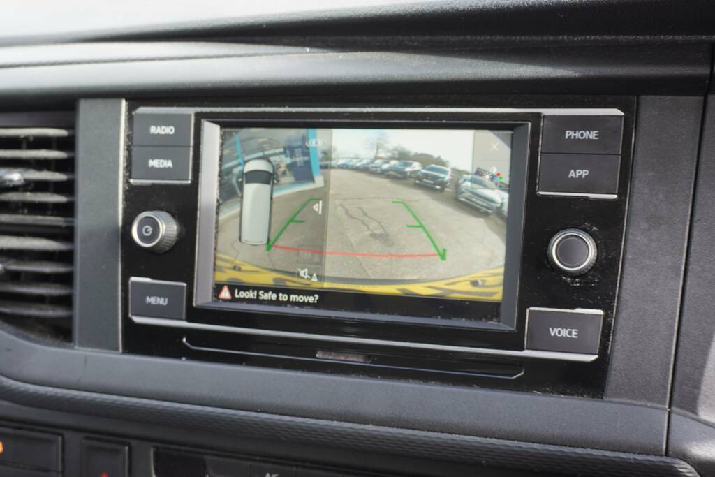 Volkswagen Transporter Shuttle Shuttle 2.0 Tdi Se Dsg Swb Euro 6 Ss MT20HSK Black #6