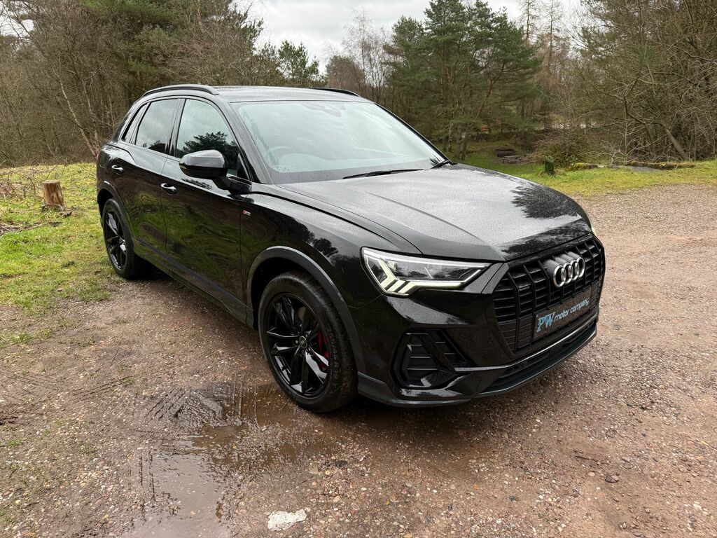 Audi Q3 Tdi 40 Black Edition DG72FXK Black #5
