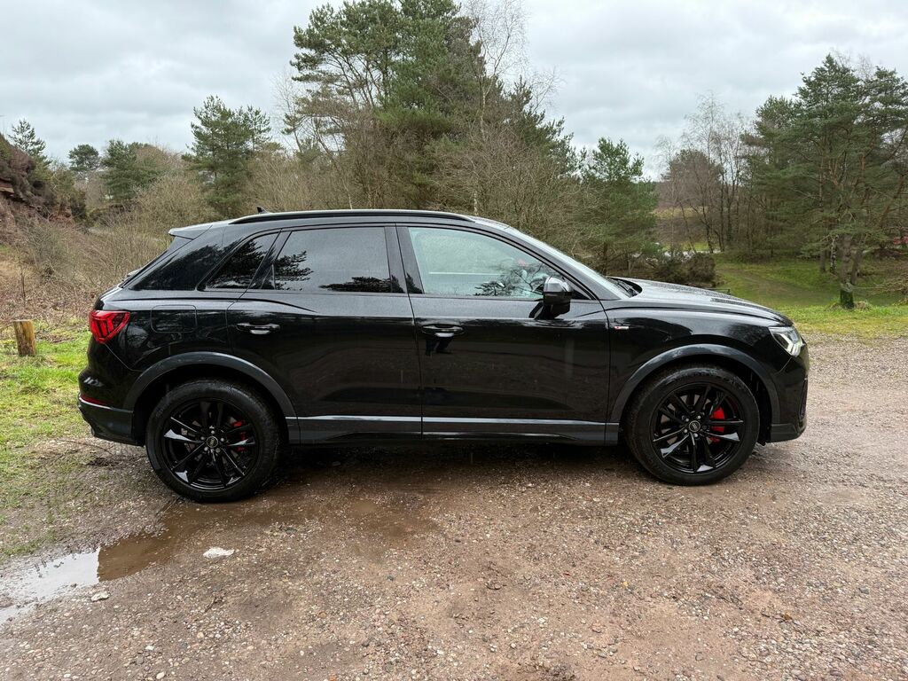 Audi Q3 Tdi 40 Black Edition DG72FXK Black #4