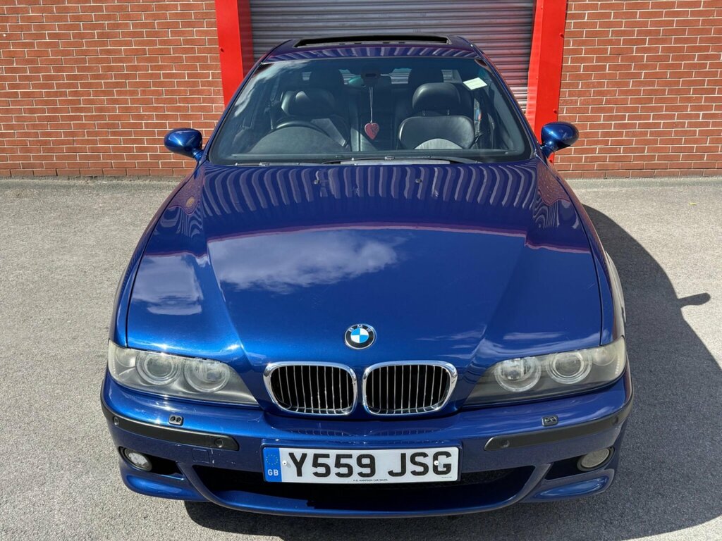BMW M5 4.9 4dr Blue #4