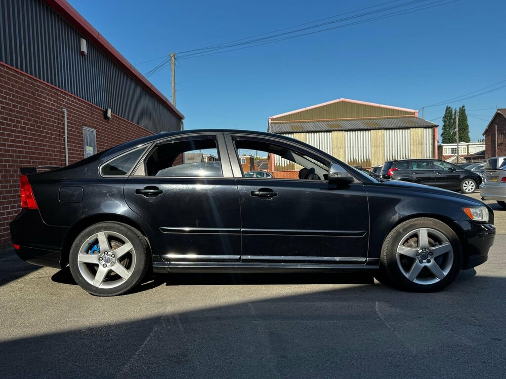 Volvo S40 2.0D R-design Sport Powershift Euro 4 Black #6