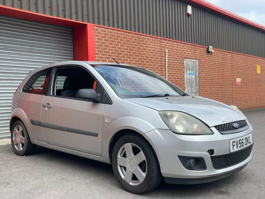 Ford Fiesta 1.4 Zetec Climate Silver