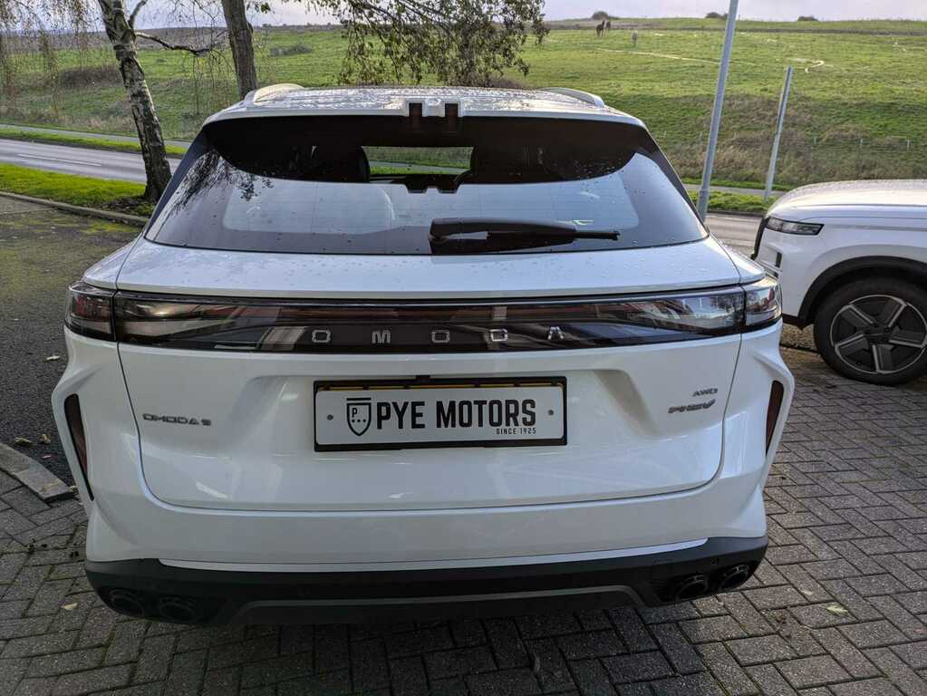 Omoda 9 Noble Phev Awd E25PYE White #5