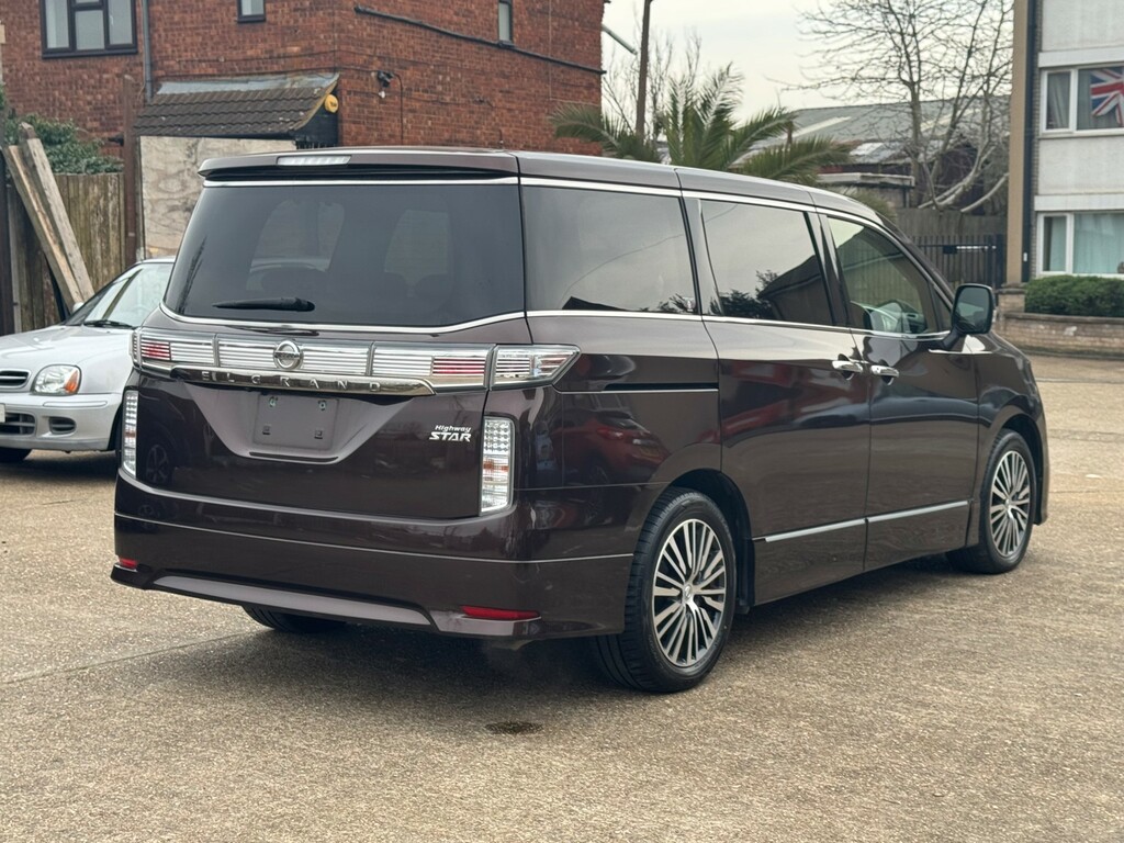 Nissan Elgrand Nissan Elgrand Highway Star 2.5 68-18 Brown #4