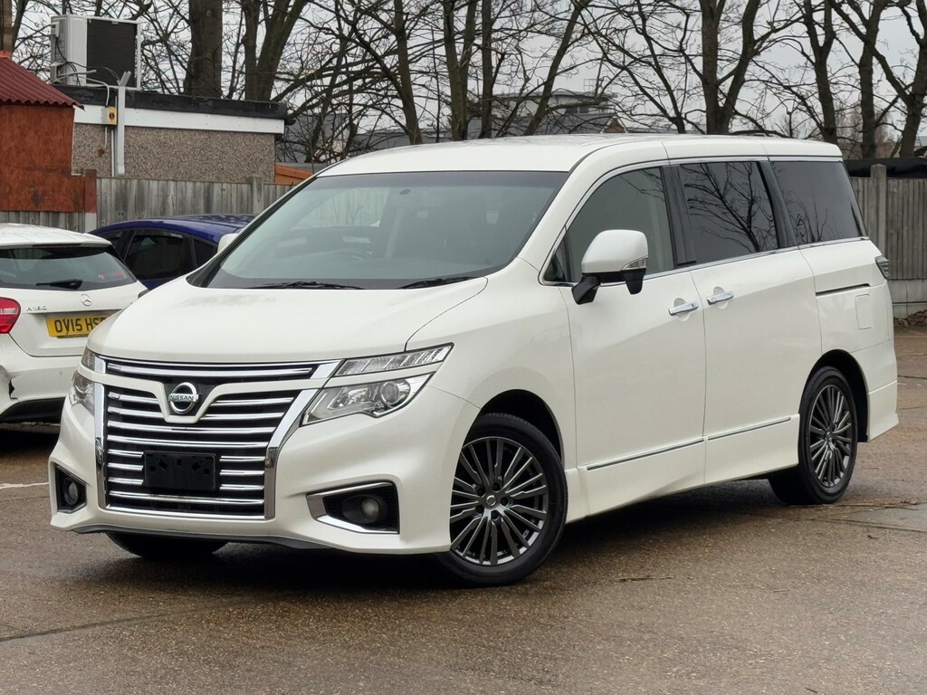 Nissan Elgrand Nissan Elgrand Highwaystar 2.5 18-18 U White #4