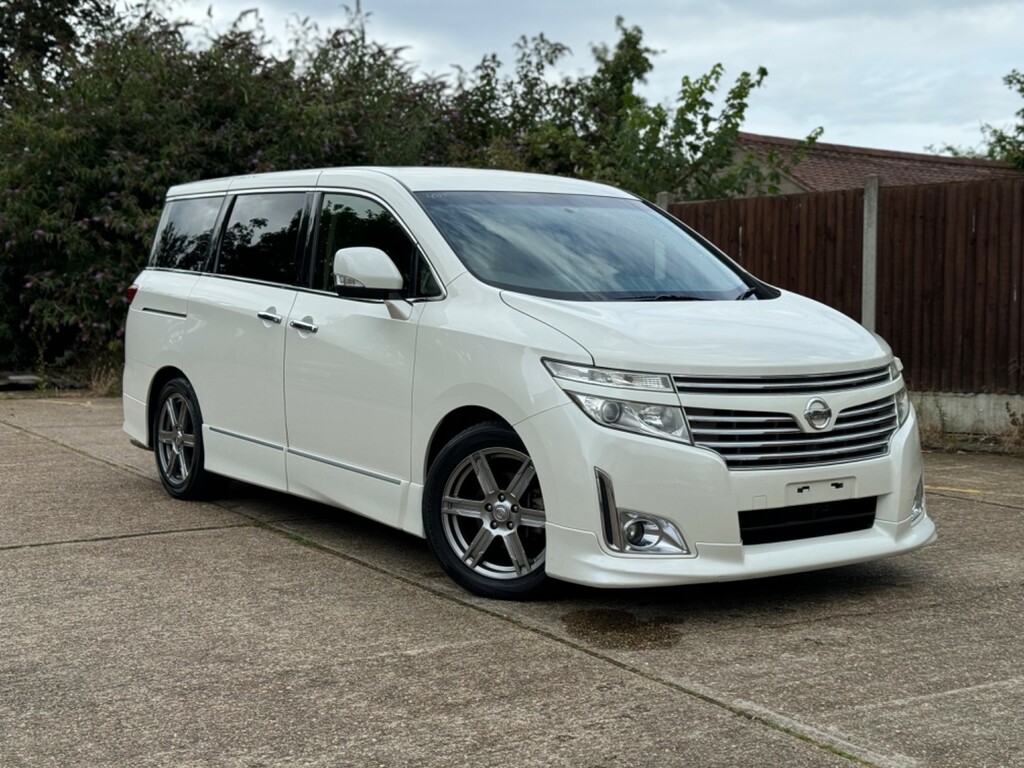 Nissan Elgrand Nissan Elgrand Highway Star 2.5 13-62 White #2