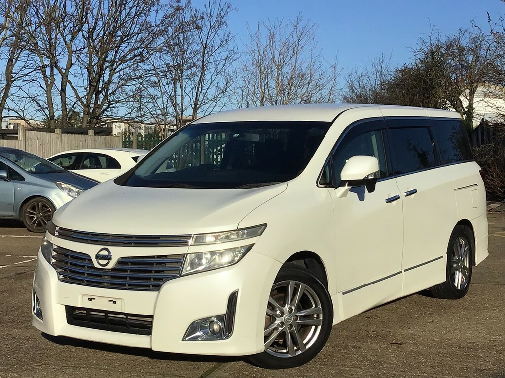 Nissan Elgrand Nissan Elgrand Highwaystar 2.5,13-13 Ulez, 7 Seats White #3