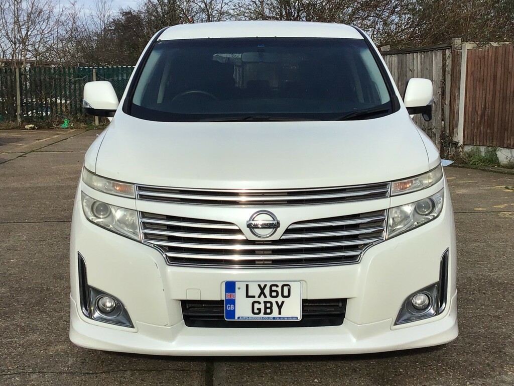 Nissan Elgrand Nissan Elgrand Highwaystar 4X4 3.5, Ulez, 10- White