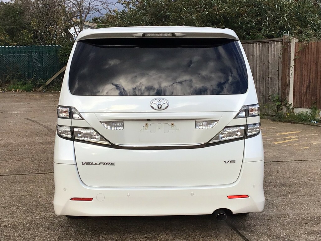Toyota Vellfire Toyota Vellfire Z White 2.4L 7Seat Ulez 10-60 White #4