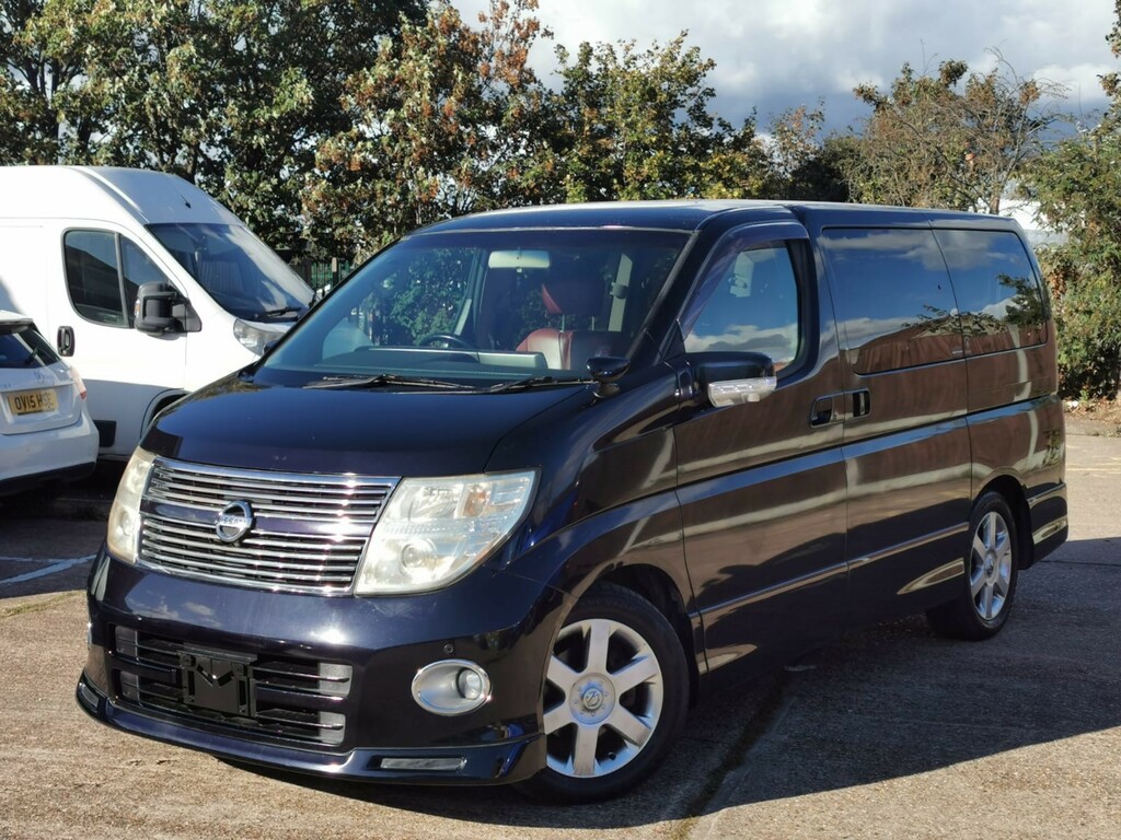 Nissan Elgrand Nissan Elgrand 3.5 8 Seat, Fresh Import,verif Black #3