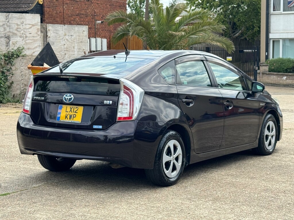 Toyota Prius Toyota Prius S Hybrid 1.8 Ulez 12-12 Fresh Im Red #4