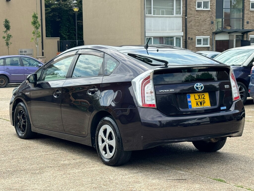 Toyota Prius Toyota Prius S Hybrid 1.8 Ulez 12-12 Fresh Im Red #6