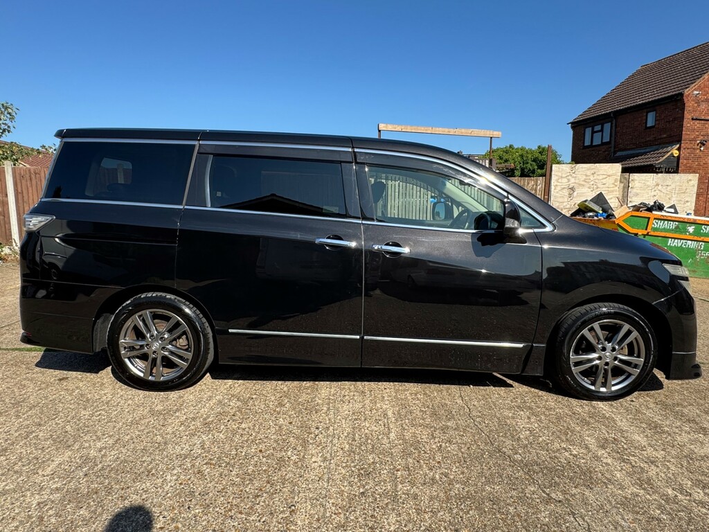 Nissan Elgrand Nissan Elgrand Highway Star 2.5 13-13 Black #3