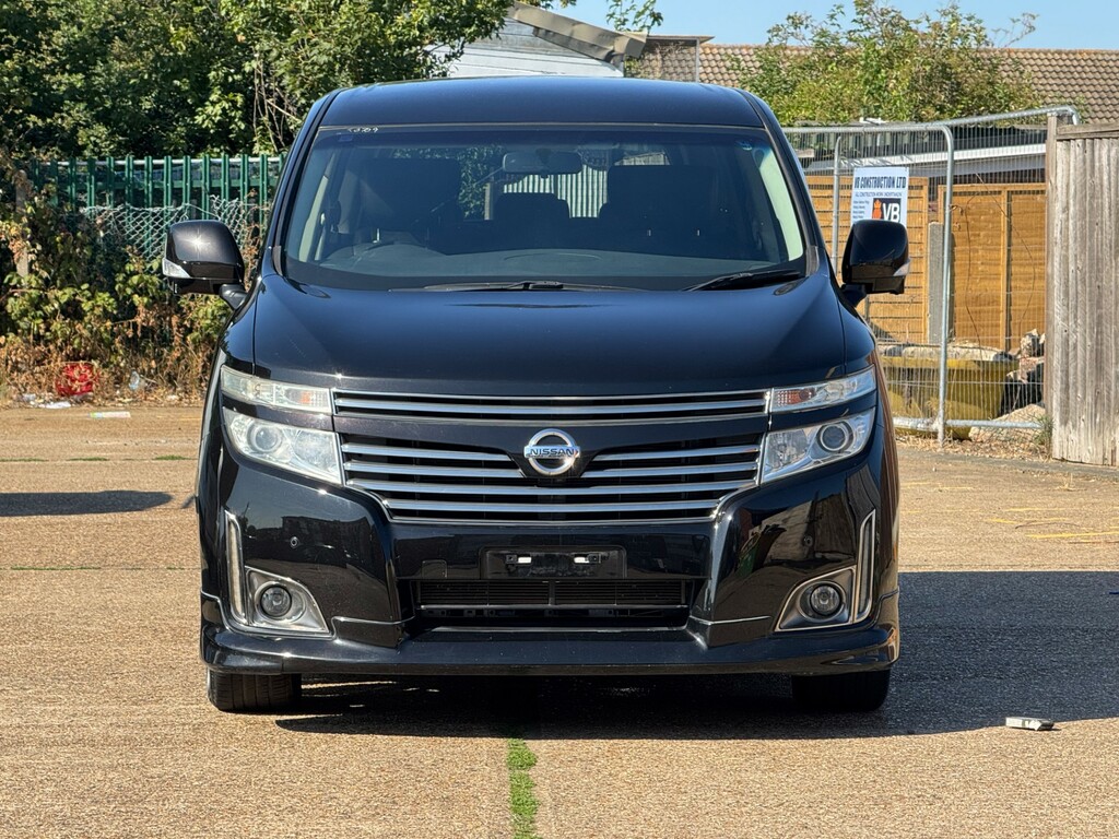 Nissan Elgrand Nissan Elgrand Highway Star 2.5 13-13 Black #2
