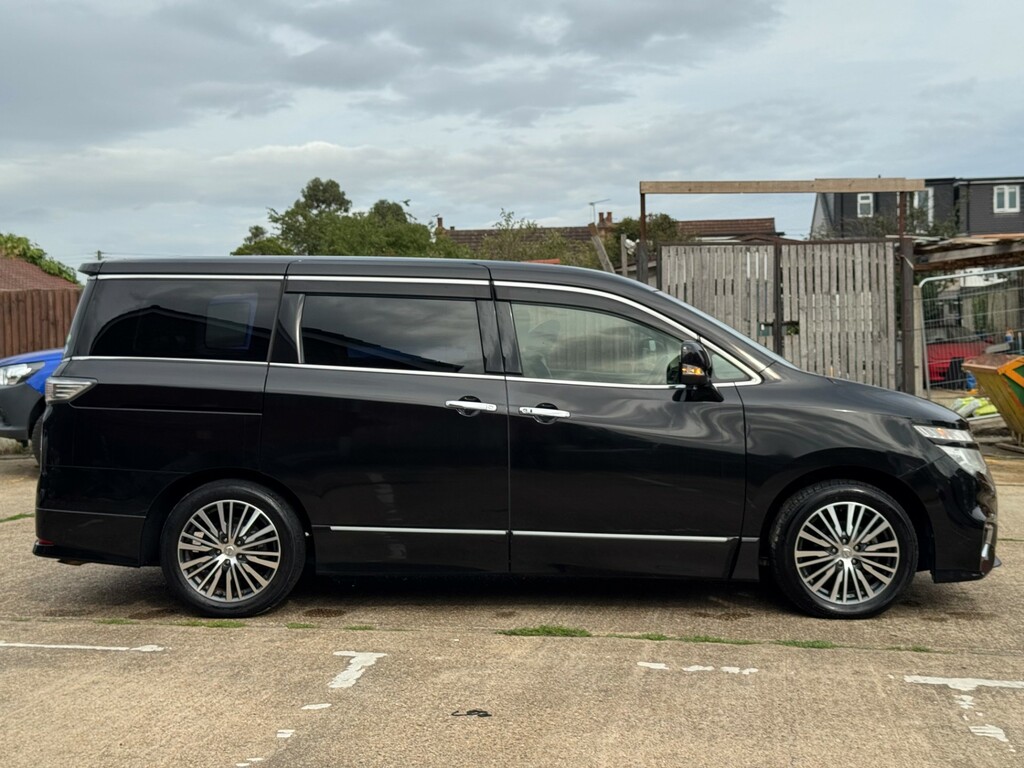Nissan Elgrand Nissan Elgrand Highwaystar Star 2.5 17 Black #4