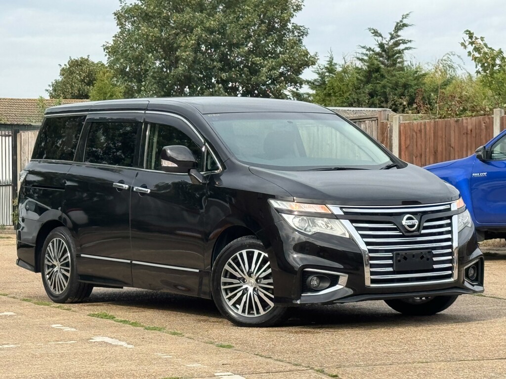 Nissan Elgrand Nissan Elgrand Highwaystar Star 2.5 17 Black