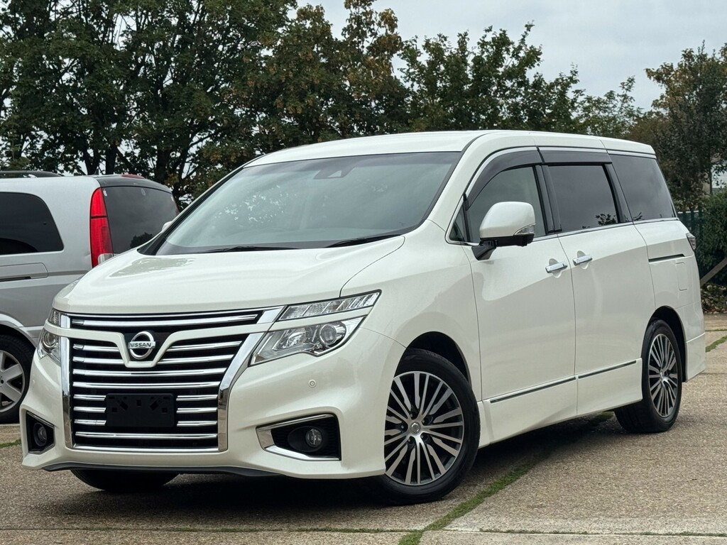 Nissan Elgrand Elgrand Highwaystar Premium Edn 4Wd 3.5L Petr White #3