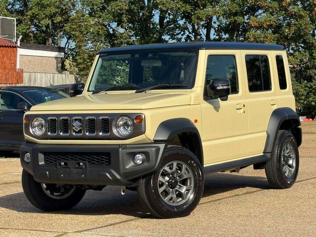 Suzuki Jimny Suzuki Jimny Nomade Allgrip 4Wd 1.5L LX25BWP Beige #3