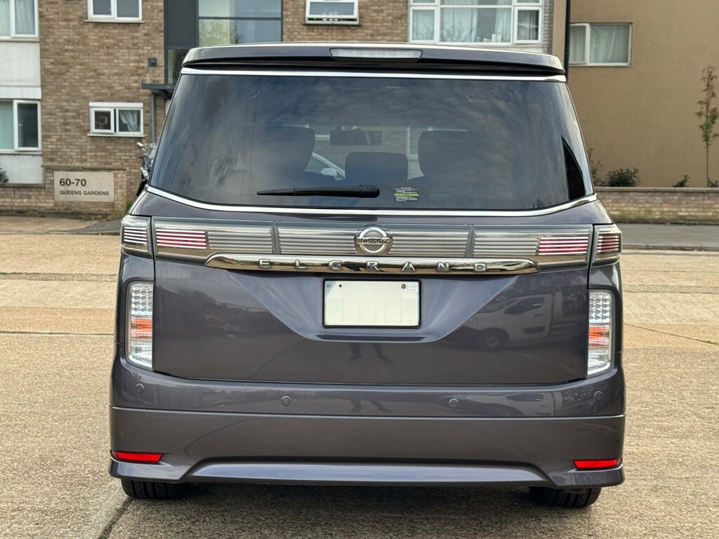 Nissan Elgrand Nissan Elgrand Highway Star Premium Edn 4Wd 3.5L P Grey #5