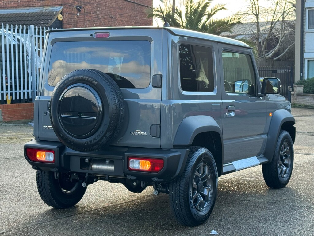 Suzuki Jimny Suzuki Jimny Sierra 4Wd 1.5L 4 Seater LX25BYP Grey #4