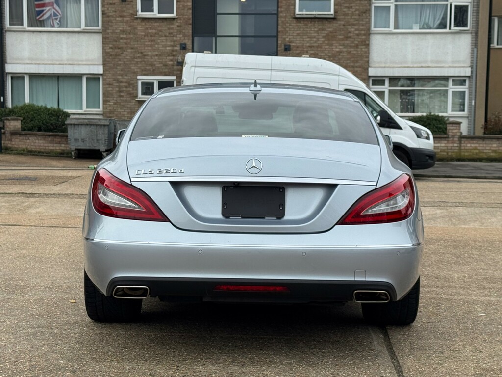 Mercedes-Benz CLS Cls220d Blue Efficiency Amg Sports 2.1L Aut Blue #5