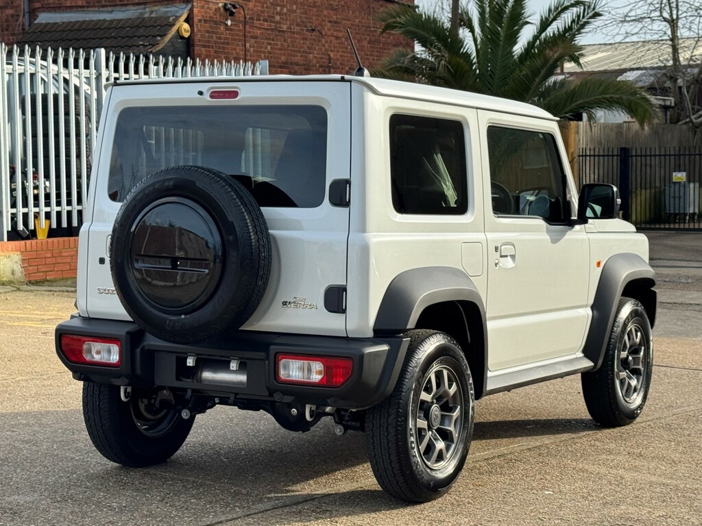 Suzuki Jimny Suzuki Jimny Sierra 4Wd 1.5L 4 Seater LX25BYZ White #6