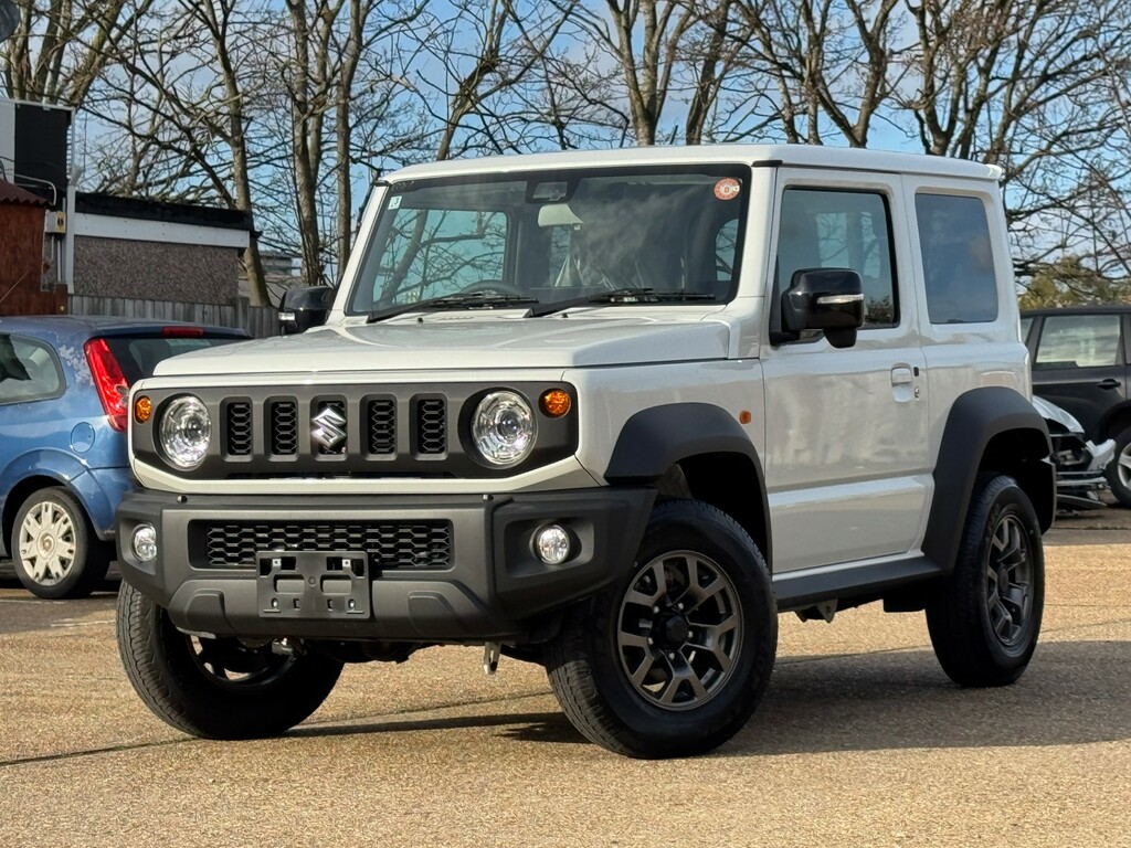Suzuki Jimny Suzuki Jimny Sierra 4Wd 1.5L 4 Seater LX25BYZ White #3