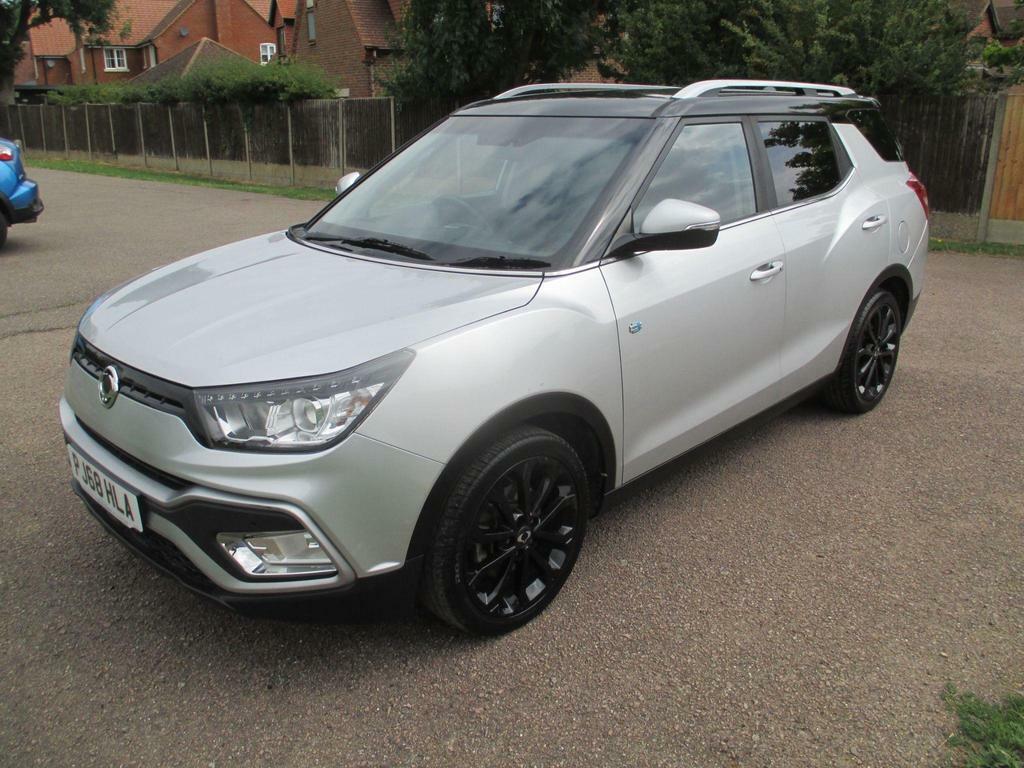 SsangYong Tivoli XLV 1.6 E-xdi Elx 4Wd Euro 6 S S Silver #2
