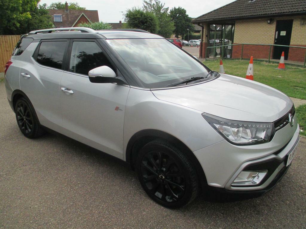 SsangYong Tivoli XLV 1.6 E-xdi Elx 4Wd Euro 6 S S Silver