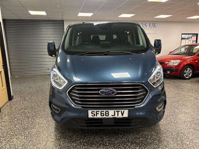 Ford Tourneo Custom 2.0 310 Ecoblue Titanium Minibus Double Cab Di Blue #5