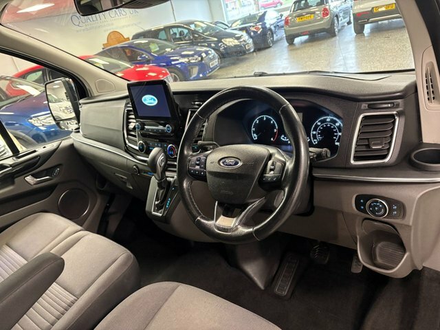 Ford Tourneo Custom 2.0 320 Ecoblue Titanium Minibus Double Cab Di SF19OXS Black #2