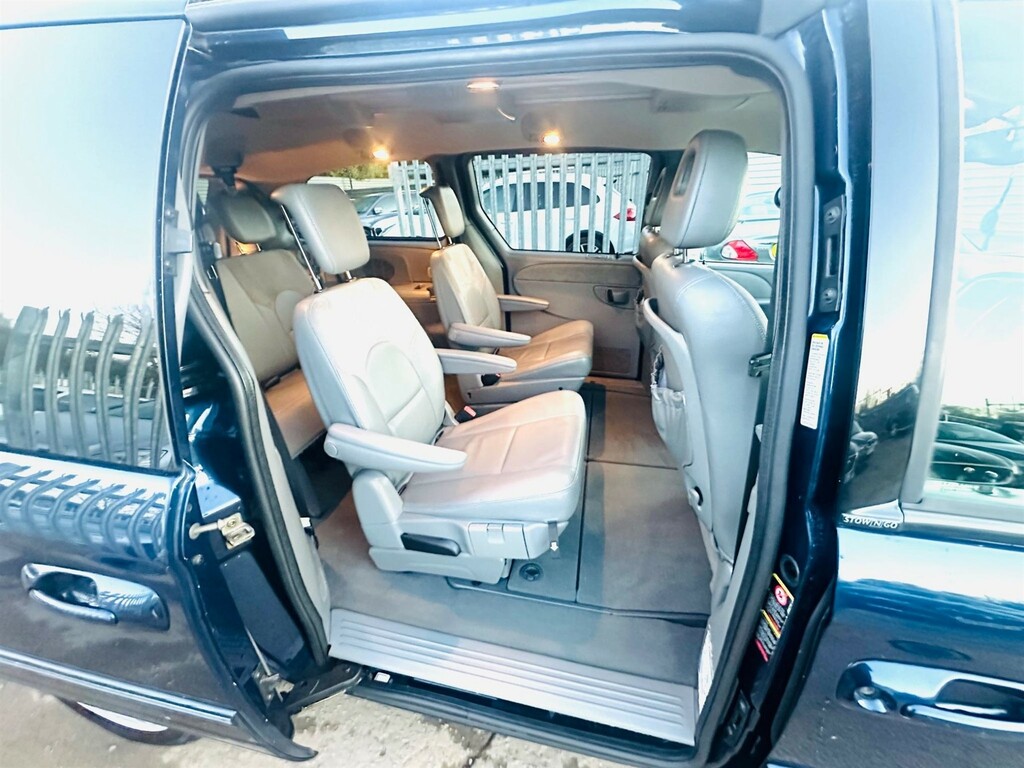 Chrysler Grand Voyager 2.8 Crd Limited Blue #4