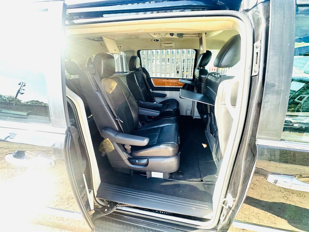 Chrysler Grand Voyager 3.8 V6 Limited Euro 4 Black #4