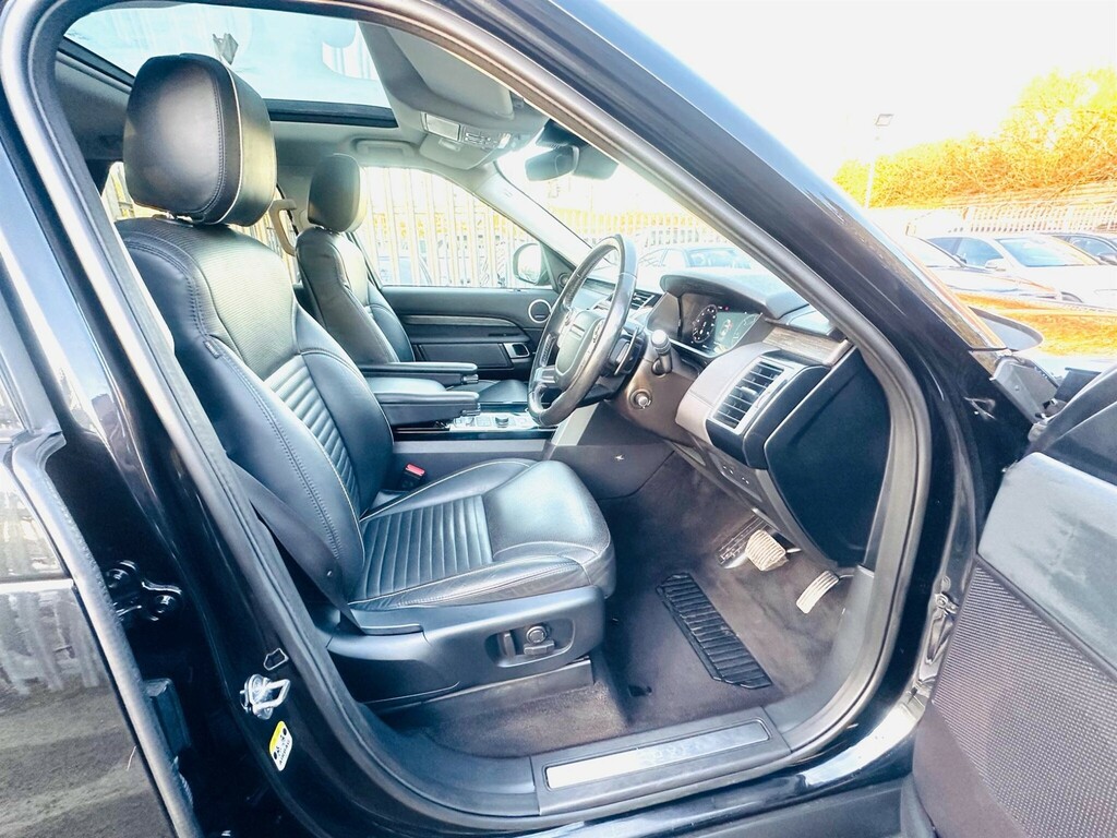Land Rover Discovery 2.0 Sd4 Hse 4Wd Euro 6 Ss PE18KSJ Black #2