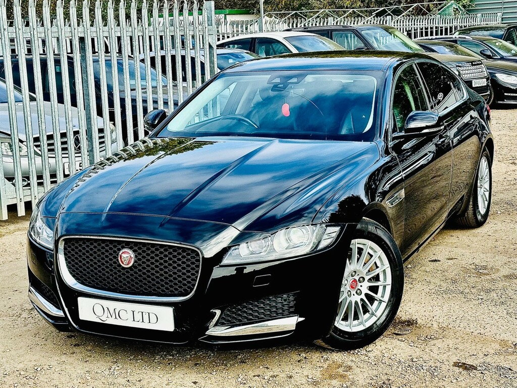 Jaguar XF 2.0D Prestige Euro 6 Ss LJ19HFD Black #5