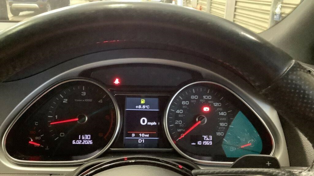 Audi Q7 3.0 Tdi V6 S Line Plus Tiptronic Quattro Euro 5 S GN63YPV Black #2