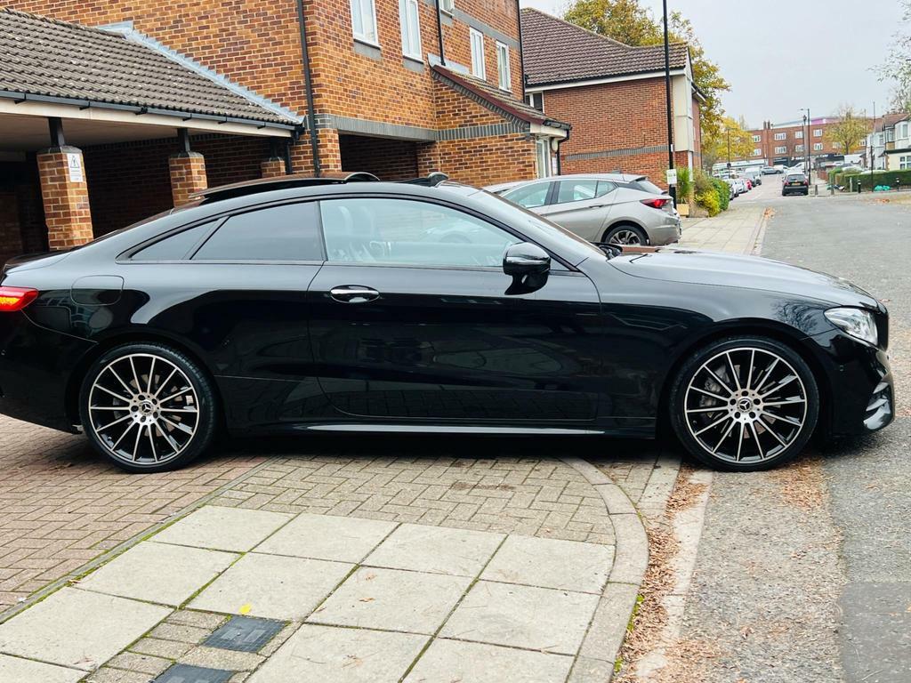 Mercedes-Benz E Class 2.0 E350 Amg Line Premium Plus G-tronic Euro 6 Black #3