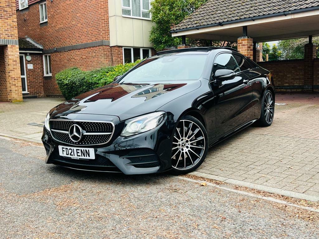 Mercedes-Benz E Class 2.0 E350 Amg Line Premium Plus G-tronic Euro 6 Black