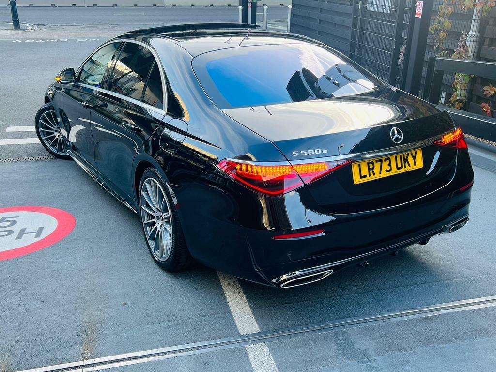 Mercedes-Benz S Class 3.0 S580le V6 28.6Kwh Amg Line Executive Premium Black #3