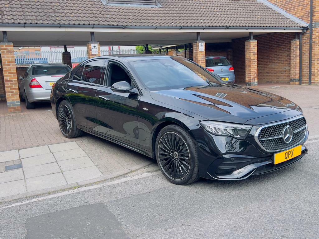 Mercedes-Benz E Class 2.0 E300de 25.4Kwh Amg Line Premium Saloon Black #3