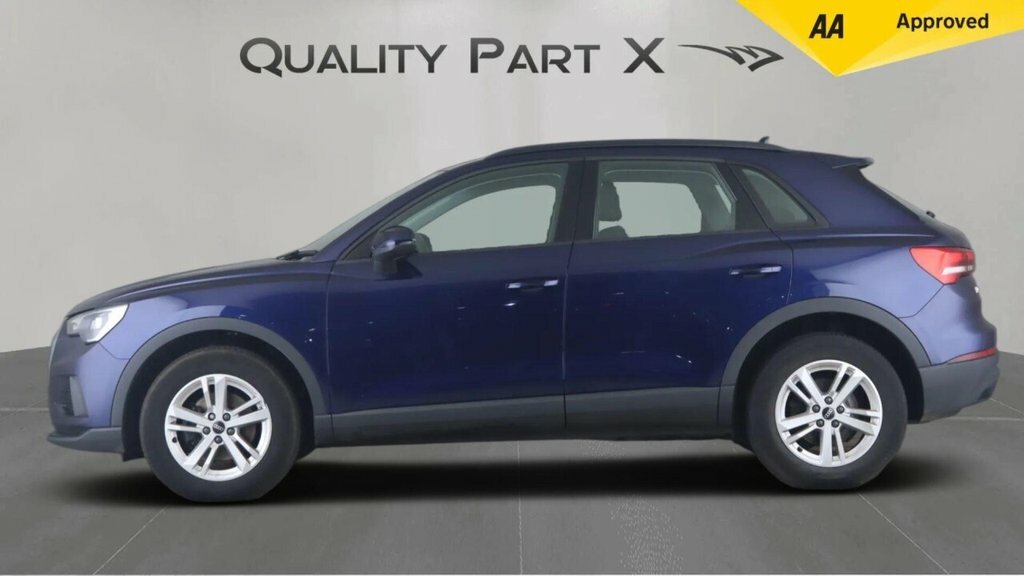 Audi Q3 2L Technik MW21DKV Blue #4