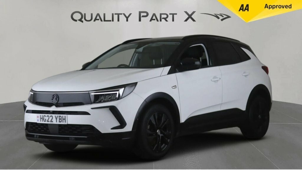 Vauxhall Grandland Suv HG22YBH White #3
