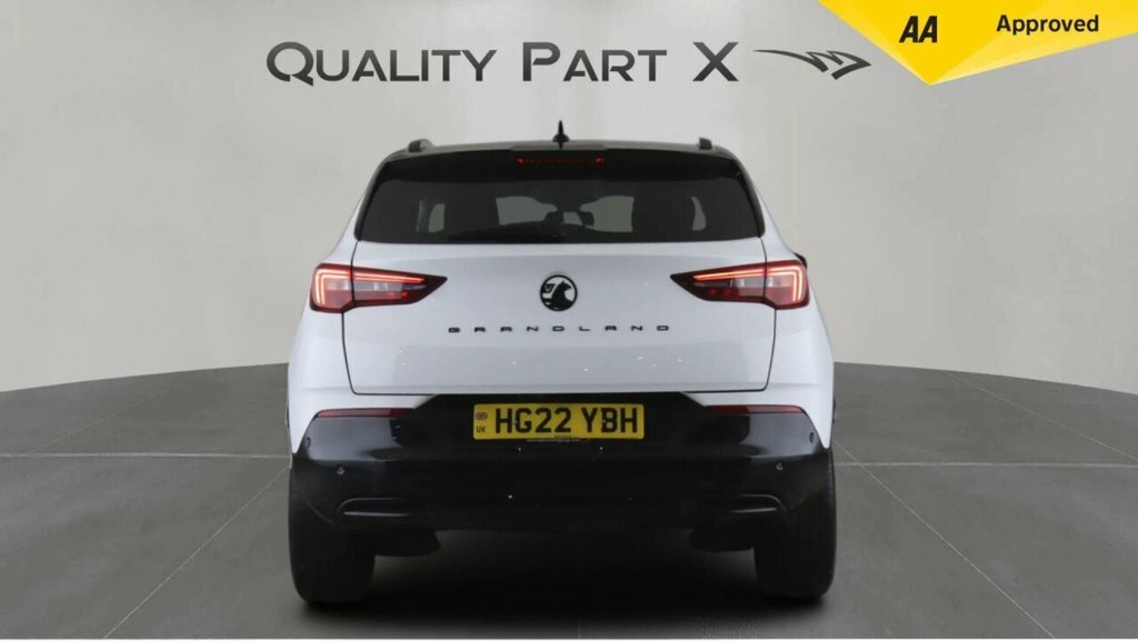 Vauxhall Grandland Suv HG22YBH White #6