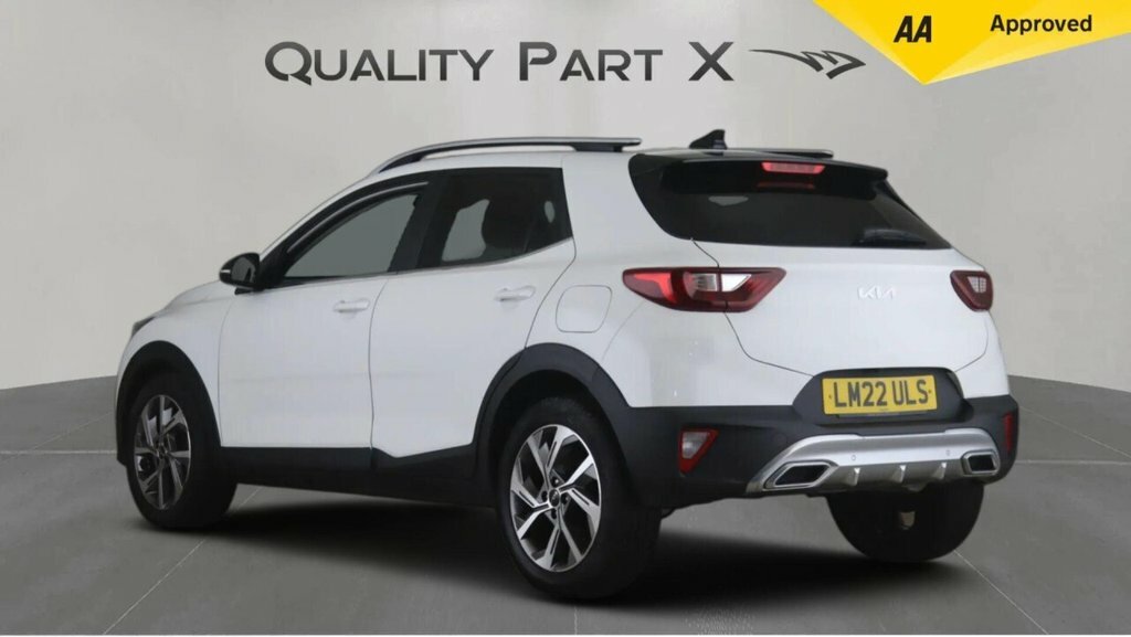 Kia Stonic Suv LM22ULS White #5