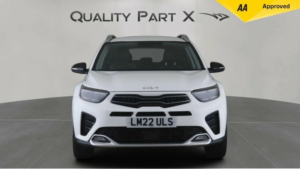 Kia Stonic Suv LM22ULS White #2