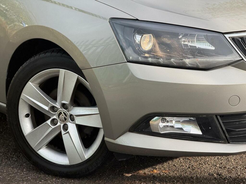 Skoda Fabia 1.2 Tsi Se L Euro 6 Ss 201717 BK17WCD Beige #3