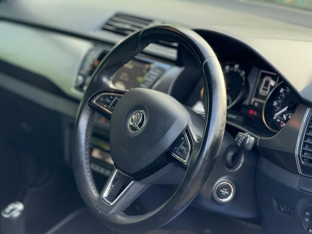 Skoda Fabia 1.2 Tsi Se L Euro 6 Ss 201717 BK17WCD Beige #2