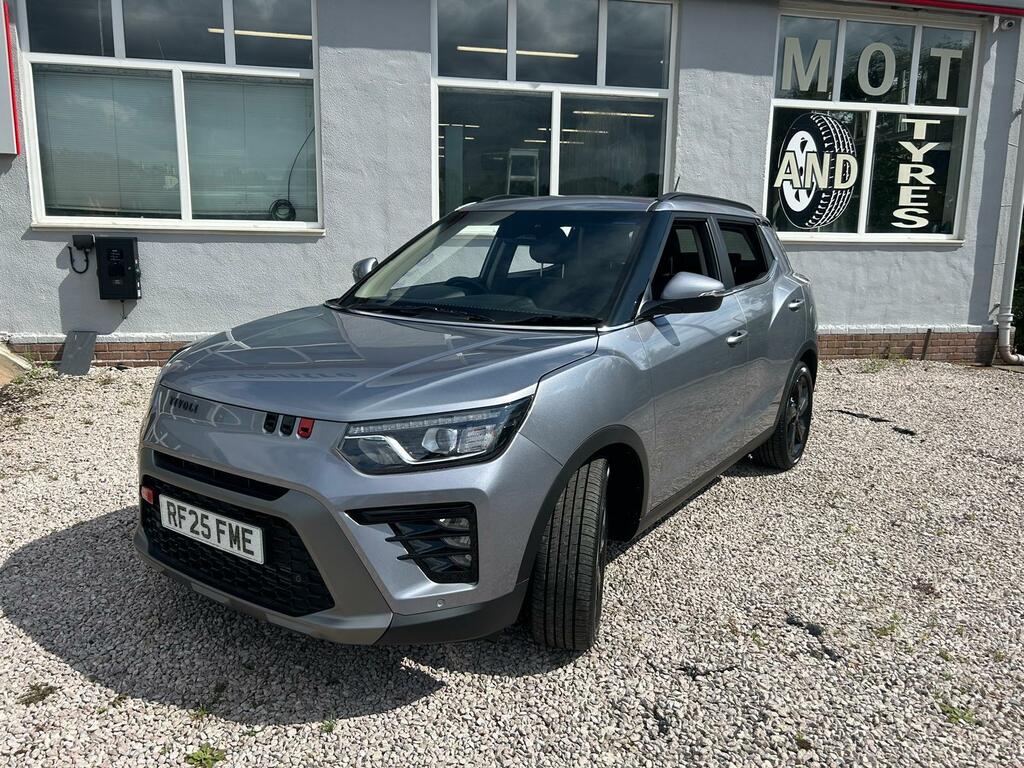 SsangYong Tivoli 1.5 K40 Silver #2