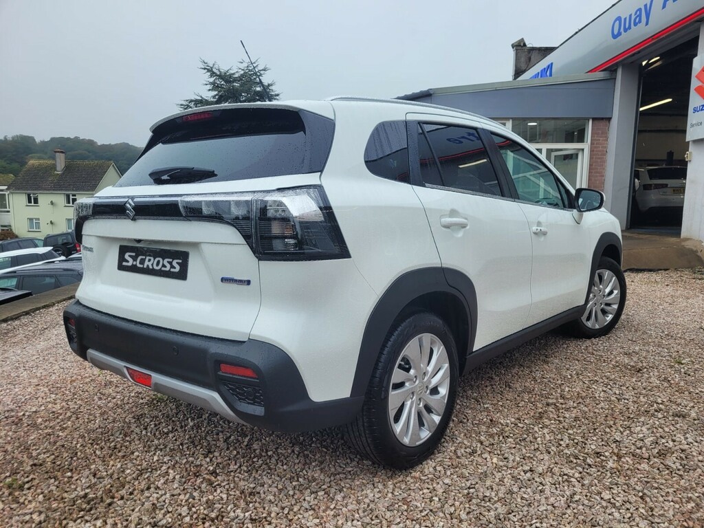Suzuki S Cross 1.4 Boosterjet 48V Hybrid Motion White #3