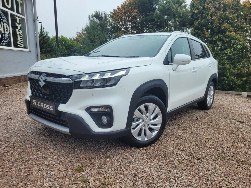 Suzuki S Cross 1.4 Boosterjet 48V Hybrid Motion White #2